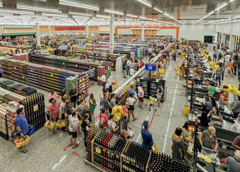 Consumo nos Lares Brasileiros cresce 4,33% na comparação anual, aponta ABRAS