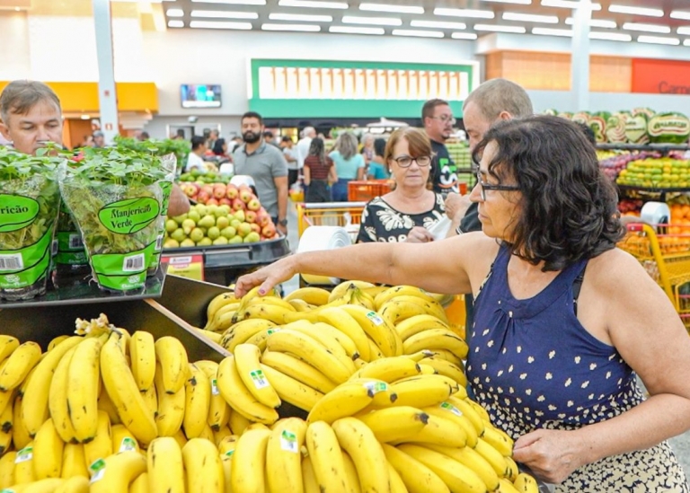 Consumo nos Lares Brasileiros cresce 2,63% no semestre, aponta ABRAS
