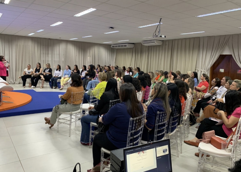 EXPO-ECOS 2023 - Painel ‘Mulheres em Foco’ surpreende público com palestras atrativas e participações especiais