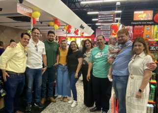 Asmat na inauguração da loja S7 Supermercados